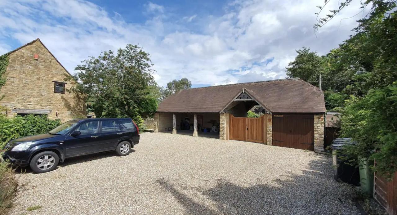 Granary Cottage - Luxury Barn Conversion Weston Subedge Exterior photo