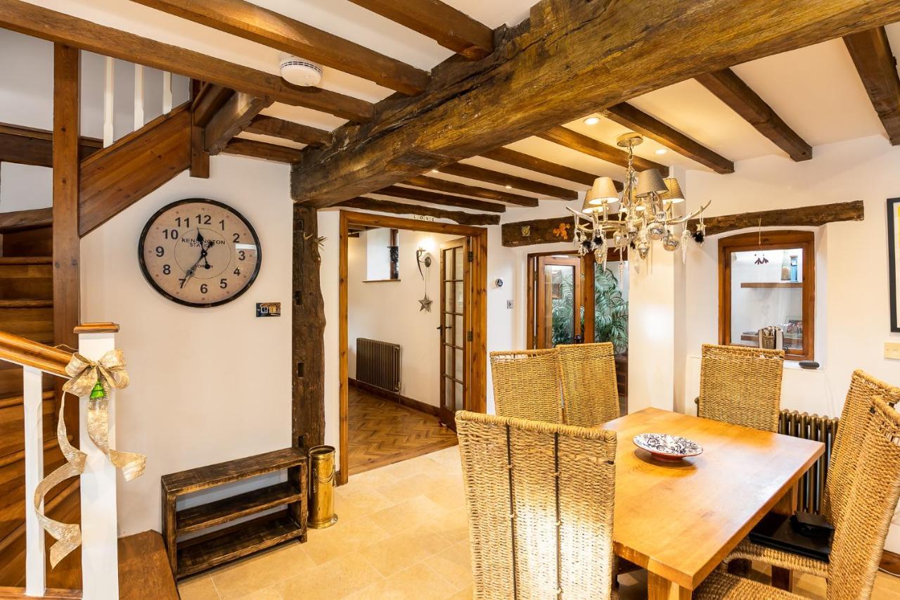 Granary Cottage - Luxury Barn Conversion Weston Subedge Exterior photo